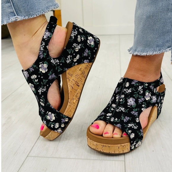 Corkys Carley Womens Black Floral Wedge Sandals Slingback Size 10 NEW - Picture 6 of 12